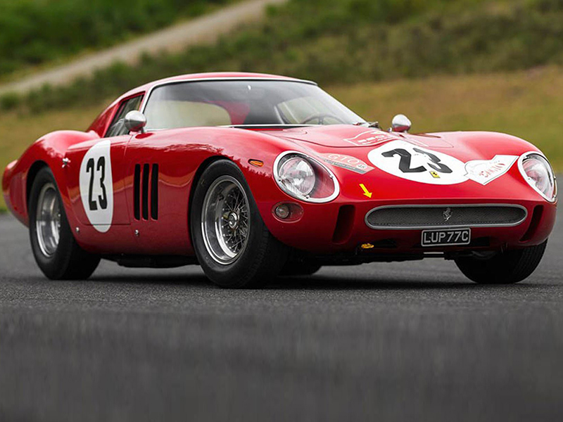 سيارة فيراري تباع بخمسين مليون دولار في مزاد استغرق 10 دقائق!